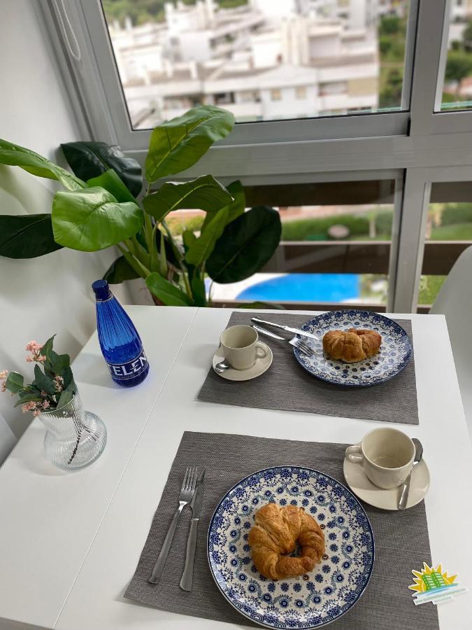 Apartamentos Naciones Playa, Los Molinillos Беналмадена Екстериор снимка